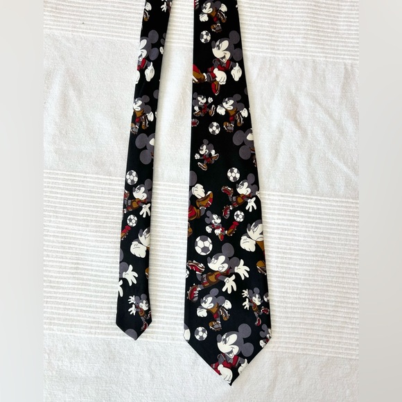 Vintage Mickey Mouse Myung Joo Silk Tie - Picture 7 of 10